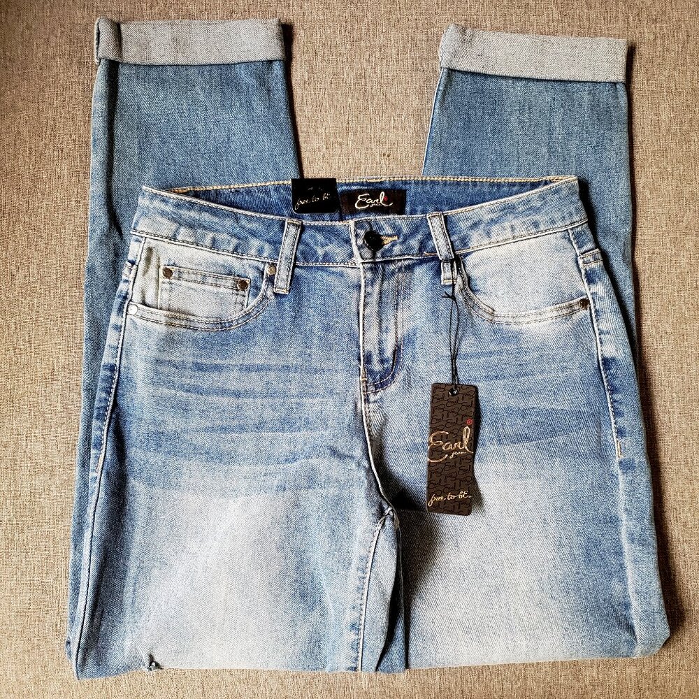 BNWT EARL JEAN premium cuffed hem light wash denim blue jeans (6)